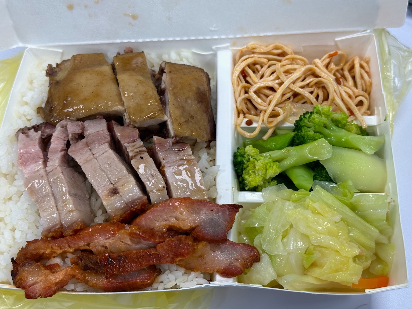 【 葉記燒臘 】內湖區沒有店面的神秘民宅燒臘便當店！