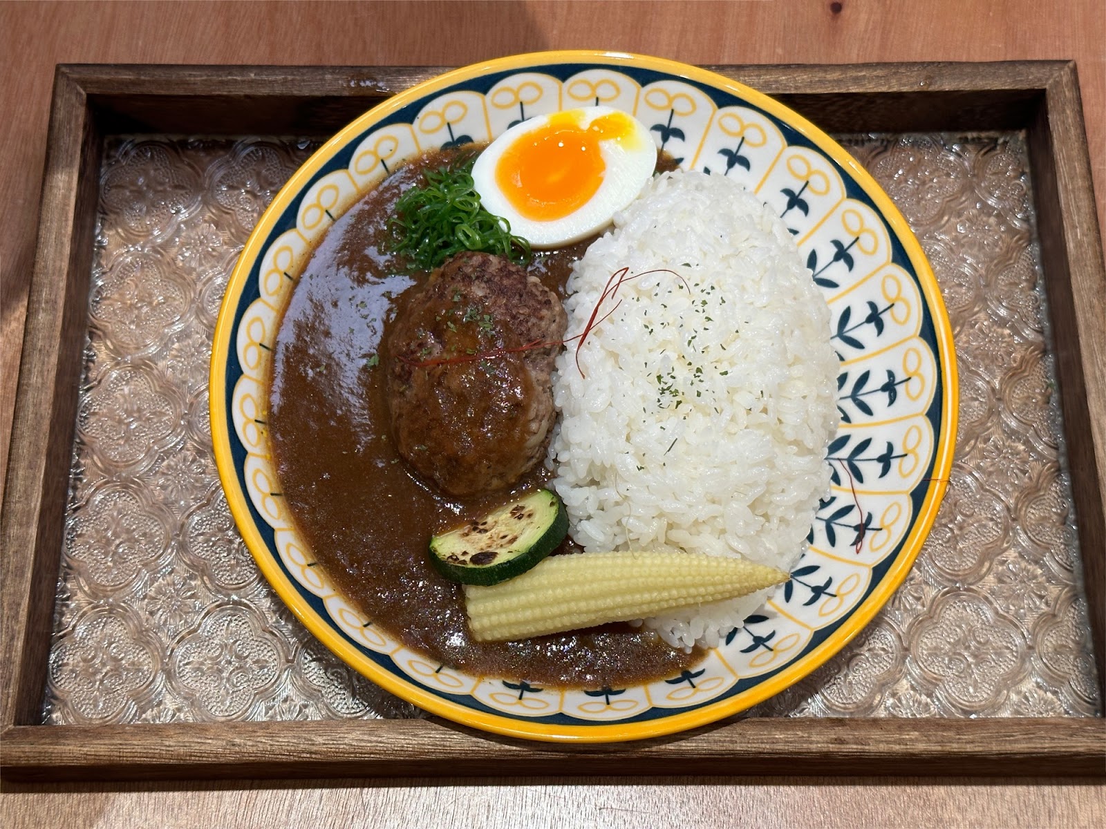 【 咖哩日和 Curry Biyori 】忠孝復興站，吃得到和牛香氣的咖哩！