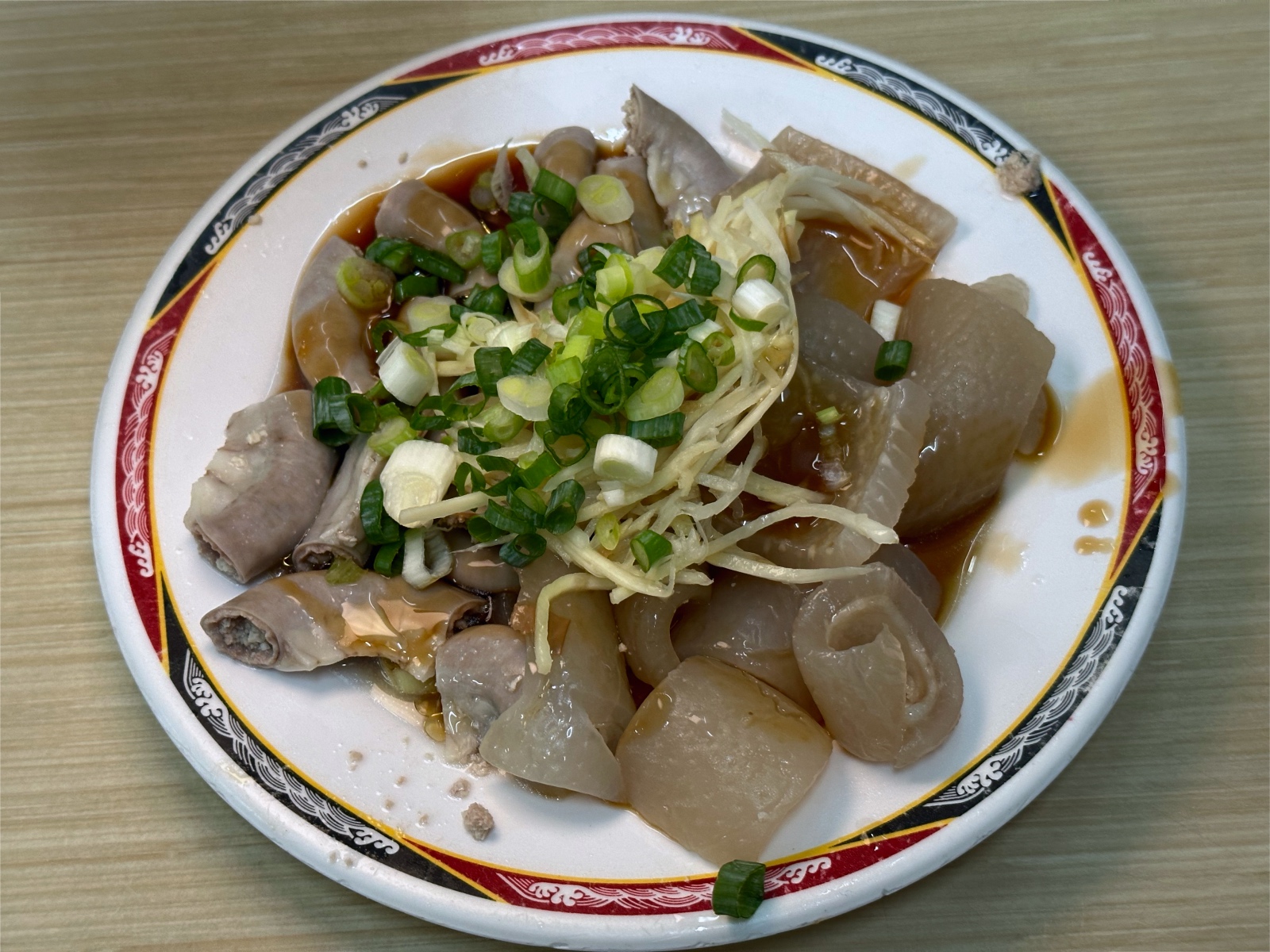 無名麵攤 粉腸 + 豬皮