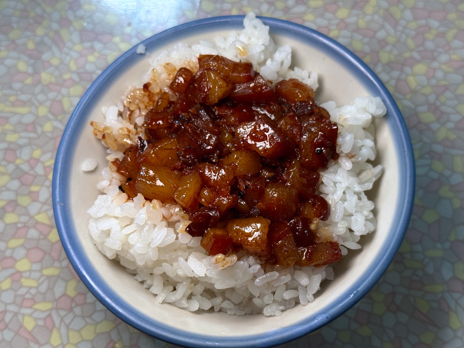 【 東門城滷肉飯 】來東門吃滿滿膠質的滷肉飯