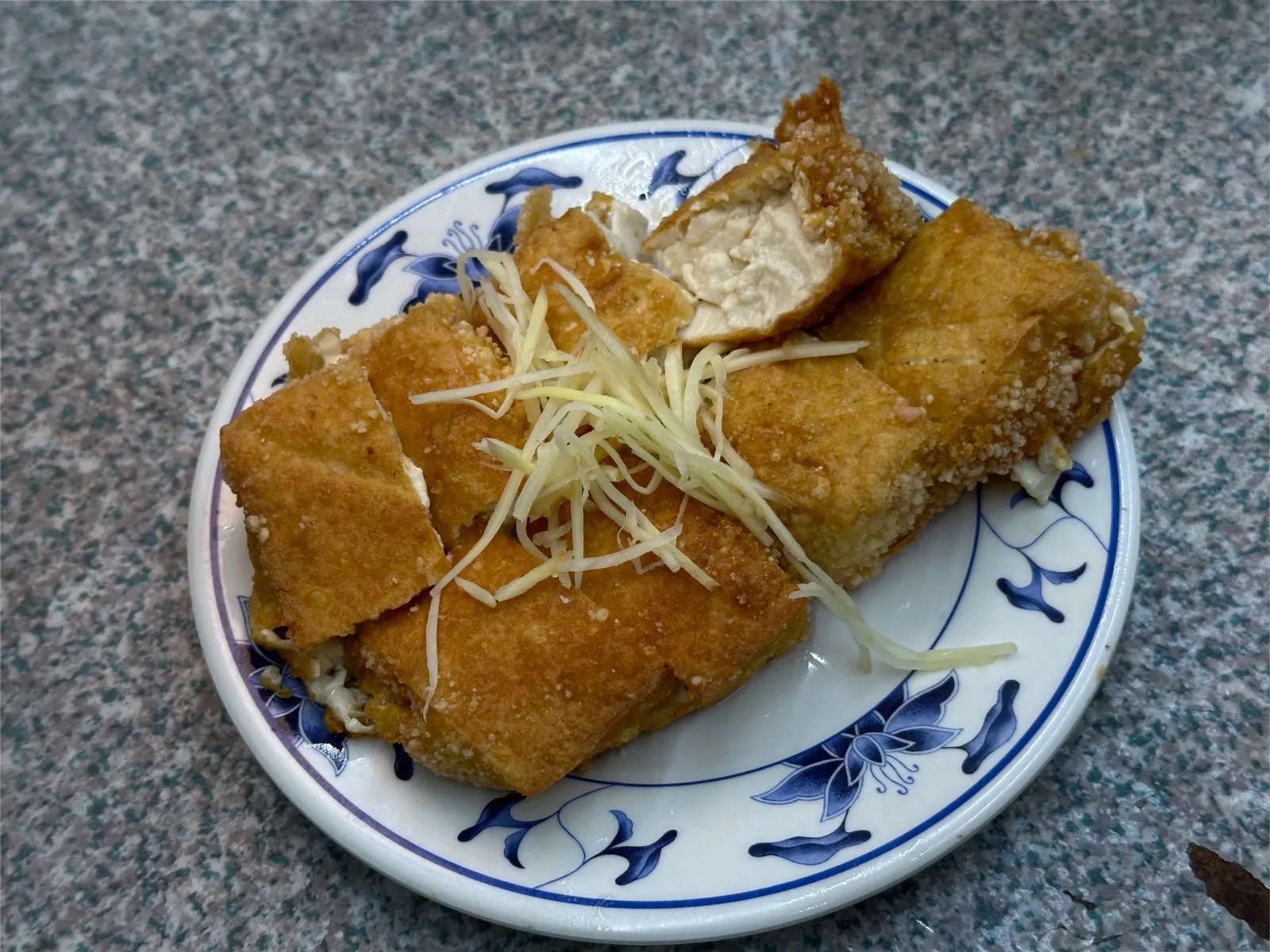 【 旗魚新竹米粉 】延三夜市的排隊名店
